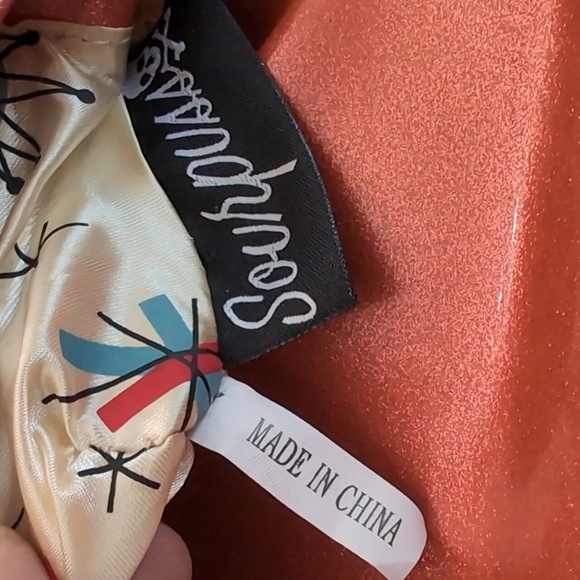 Sourpuss Womans Orange Faux Leather Retro Style Clutch. - Picture 9 of 12